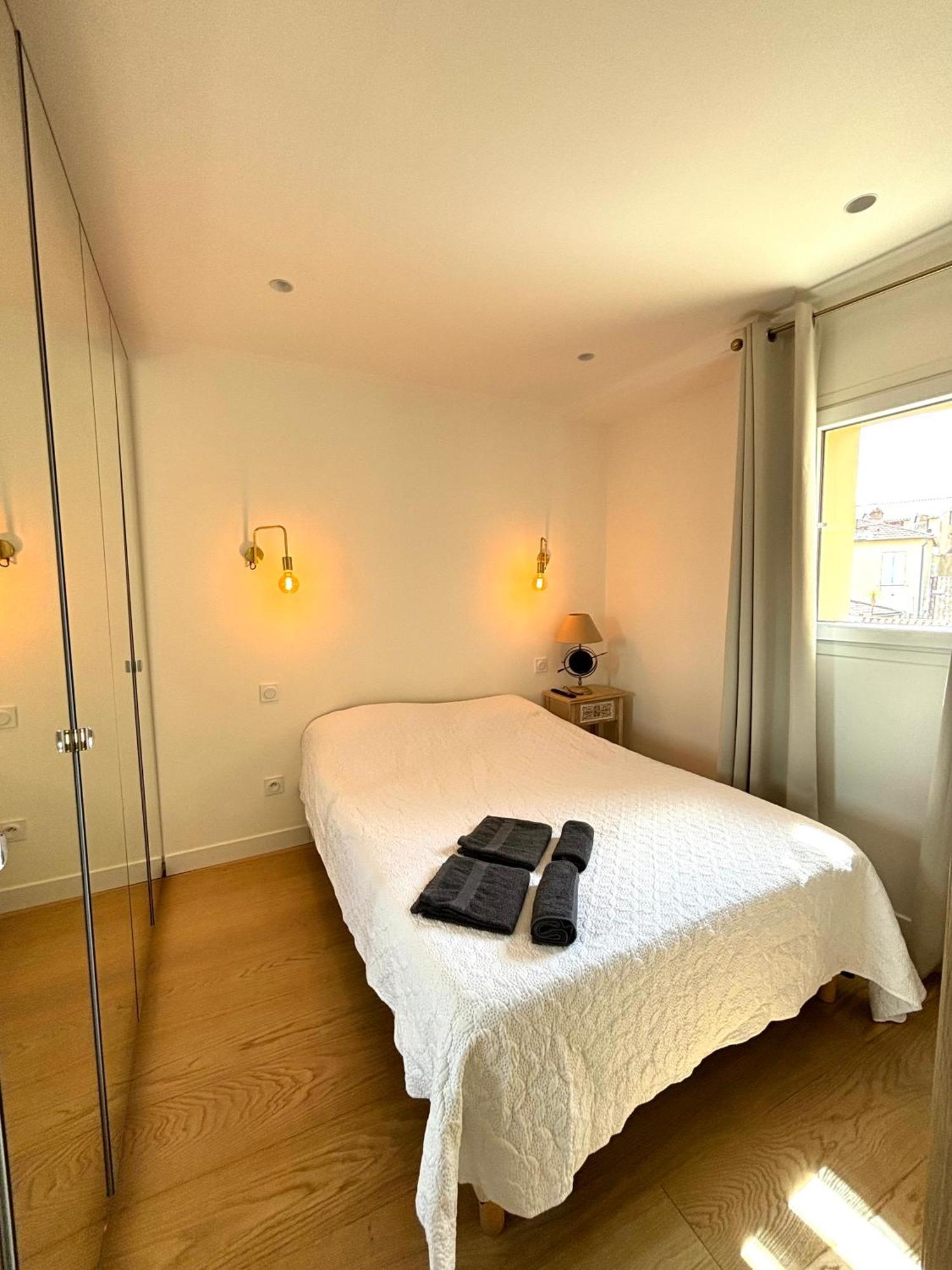 Appartamento Duplex Old Town Antibes - New ! Esterno foto